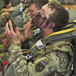 BCB International BCB TWO-TONE CAMOUFLAGE STICK 60g | Camo Face Paint