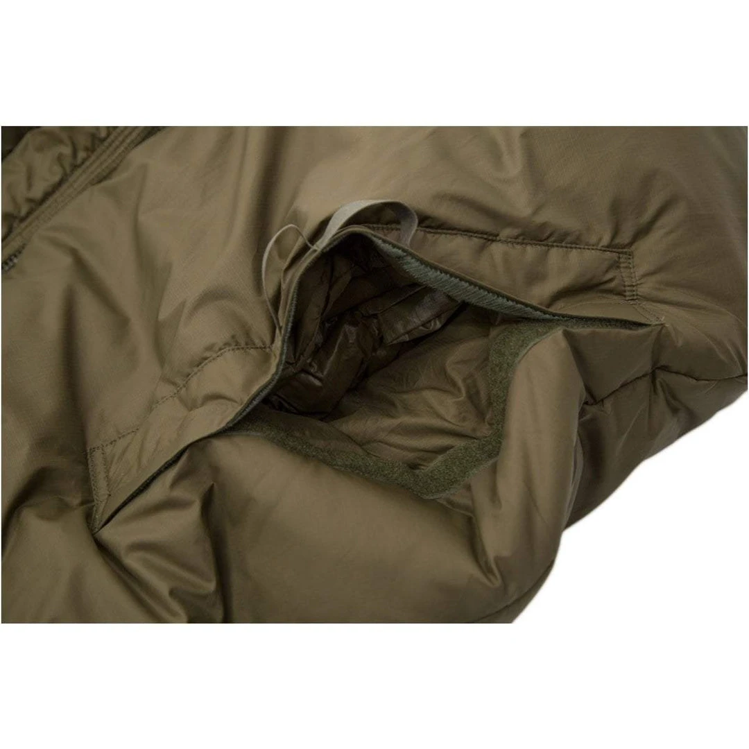 CARINTHIA SURVIVAL ONE | Military 3 Season Sleeping Bag, -18°C 14 CARINTHIA SURVIVAL ONE | Military 3 Season Sleeping Bag, -18°C