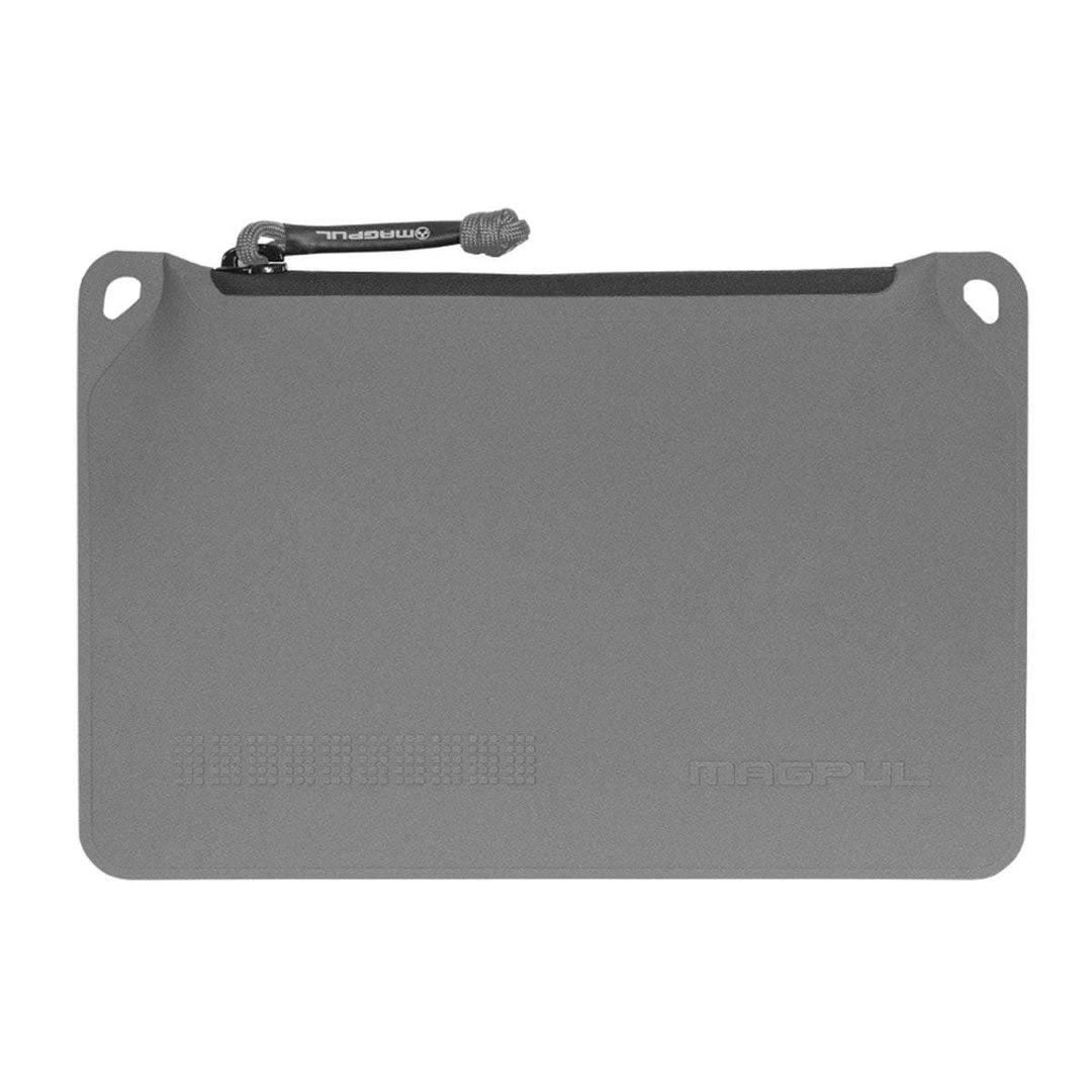 Pouches & Holders MAGPUL DAKA POUCH SMALL | Water-Resistant, Tool/Utility, 22cm X 15cm 2 Pouches & Holders MAGPUL DAKA POUCH SMALL | Water-Resistant, Tool/Utility, 22cm X 15cm