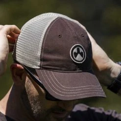 MAGPUL ICON PATCH GARMENT WASHED TRUCKER CAP | Men's Snap Back Cap Headwear